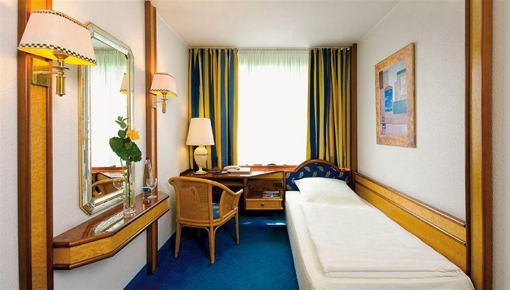 Hotel Regent Munich Bilik gambar